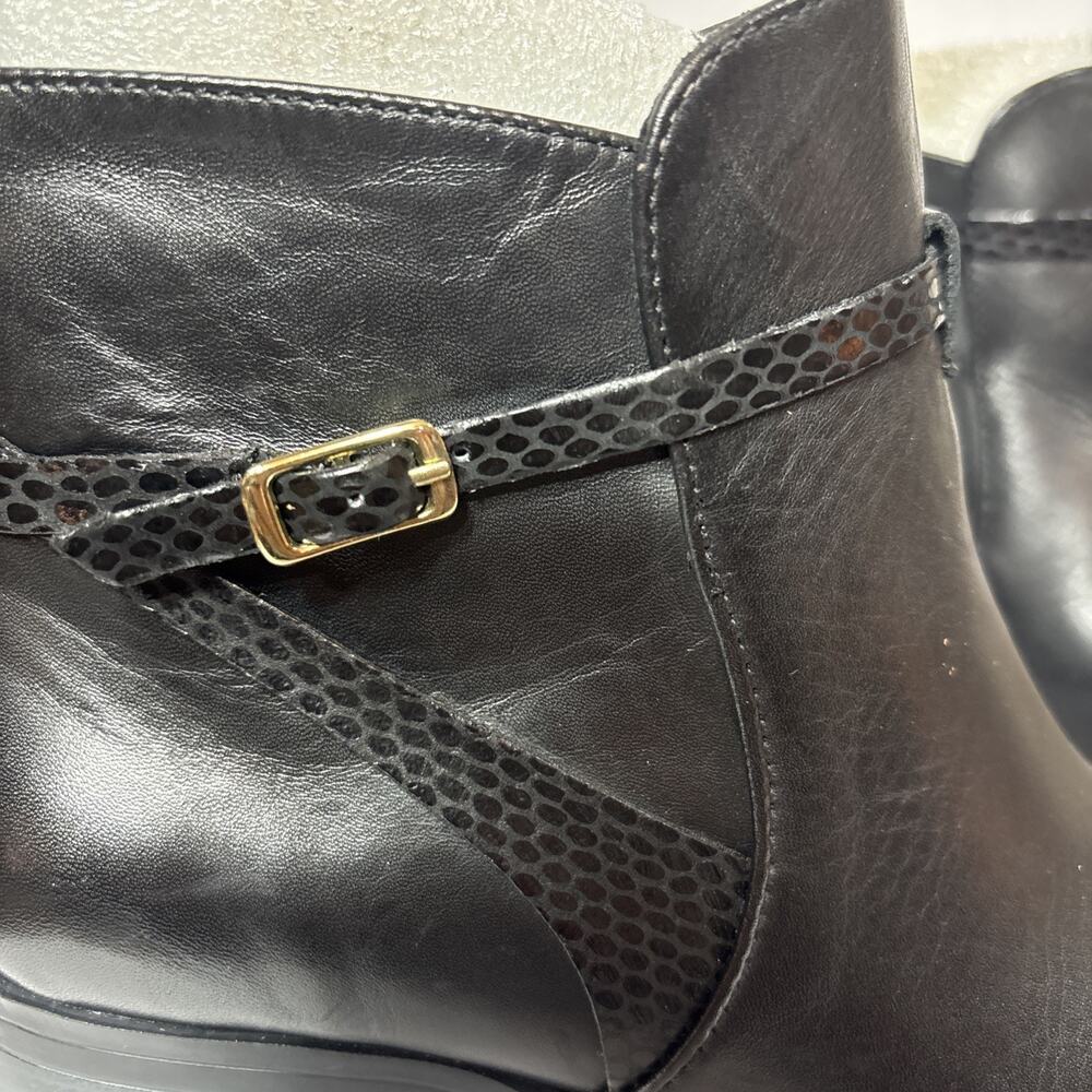 Isaac Mizrahi Live! "Stacy" Leather Ankle Boots in black 7.5 - Picture 2 of 6